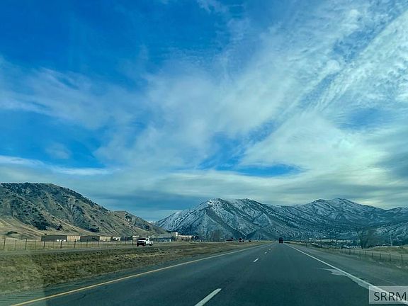 2nd image of 2349 Alden Loop