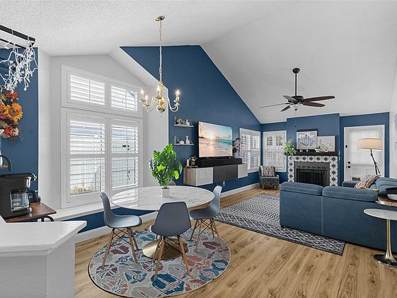 3rd image of 2895 DONALDSON DRIVE