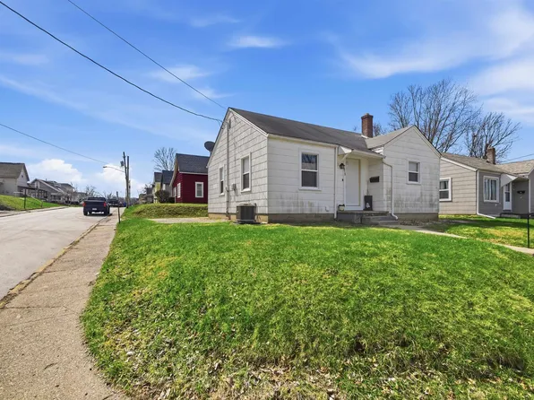 615 E McClurg St, Frankfort, IN 46041