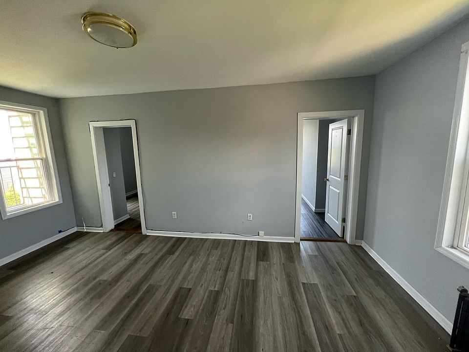 1st image of 25 Cliff St APT 2R
