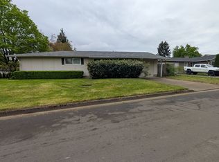 1325 W Quinalt St, Springfield, OR 97477