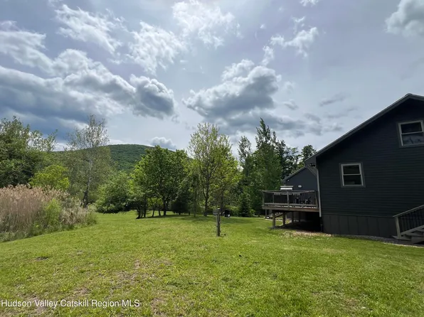 4599 New York 212, Willow, NY 12495