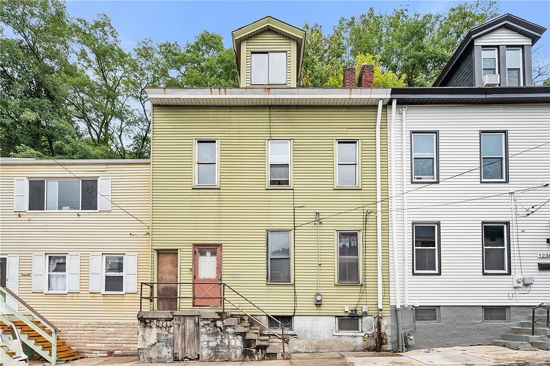 1234 High St photo 1
