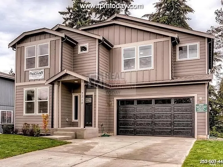 2310 Orchard St W — Photo 1