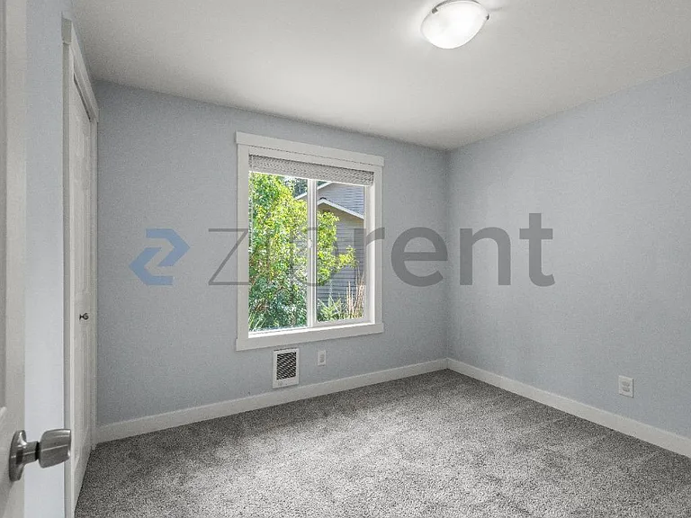 17525 199th Pl NE — Photo 12