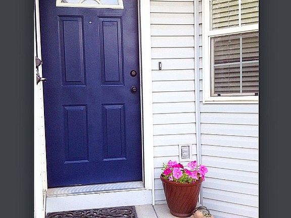 2nd image of 2990 S Carolyn Ln