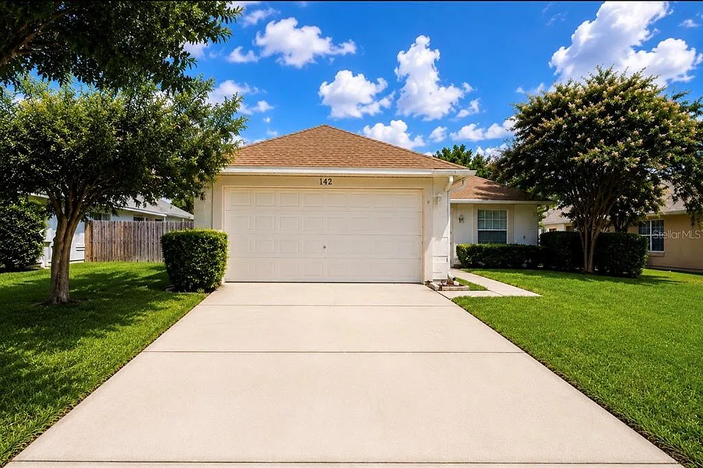 3 bed, 2.0 bath, 1238 sqft, $2,500 — Photo 1