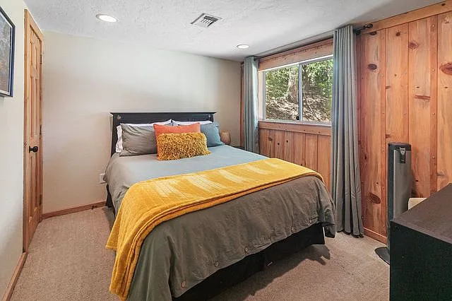 144 Silver Spruce Dr #1 — Photo 10