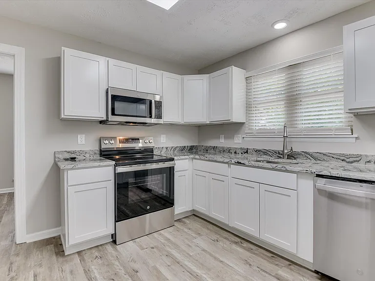 3339 Sugar Mill Rd — Photo 11