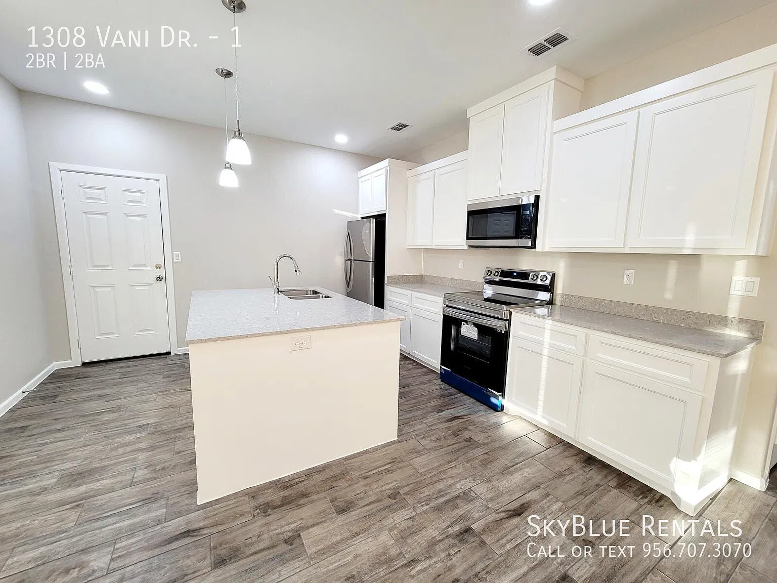 "Charming 2-Bed, 2-Bath Retreat in Weslaco - Spacious 947 Sq. Ft. at 1308 Vani Dr.!" — Photo 4