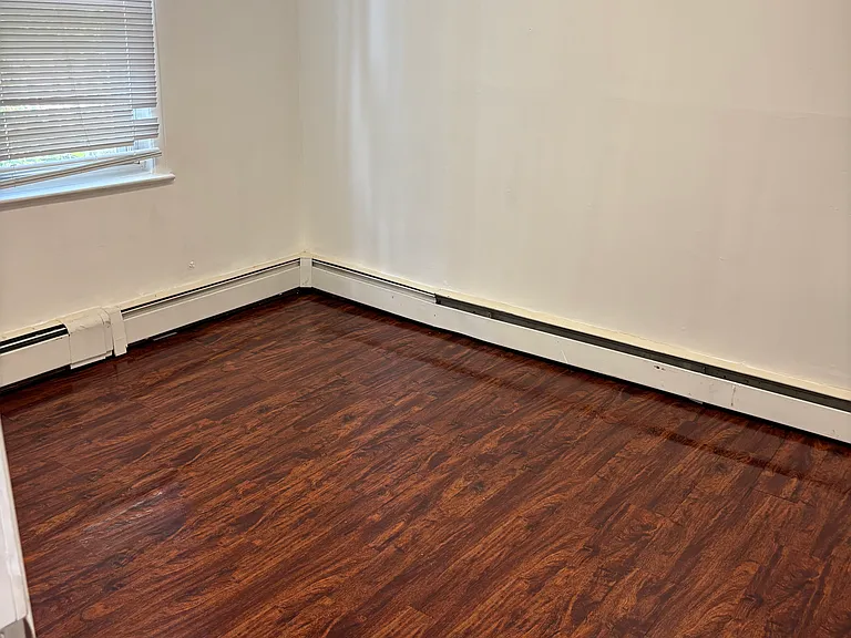 303 N 8th St #1 — Photo 2