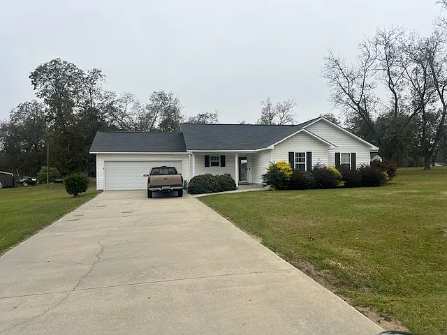 166 Meadow Ln — Photo 2