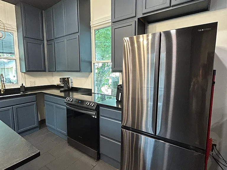 64 Hickory Ave — Photo 6