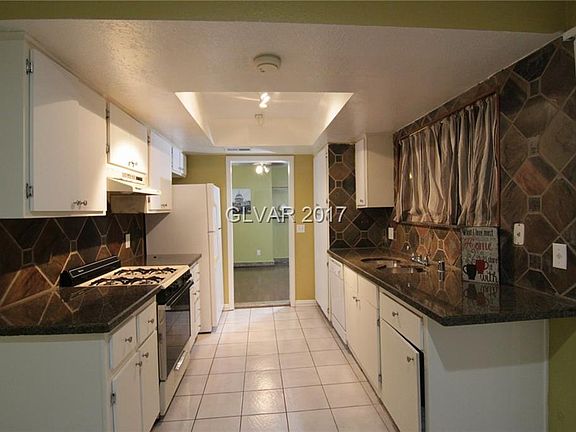 5th image of 4225 Park Ct