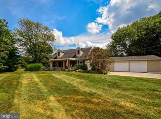 5176 Hillclimb Rd, Spring Grove, PA 17362