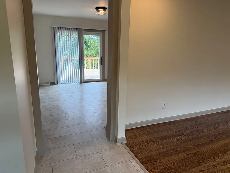 8604 Sultan Ln — Photo 2
