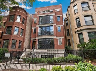 663 W Wellington Ave APT 4, Chicago, IL 60657