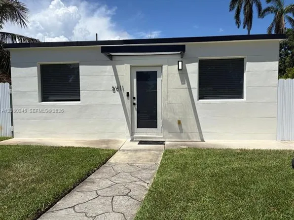 5911 SW 62nd Ter #5911, Miami, FL 33143