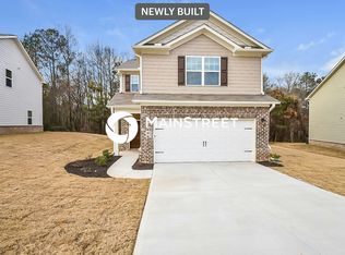 220 Augusta Woods Dr, Villa Rica, GA 30180