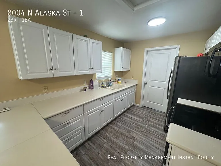 8004 N Alaska St #1 — Photo 5