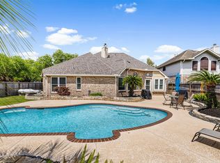 312 Summer Haven Cir, League City, TX 77573