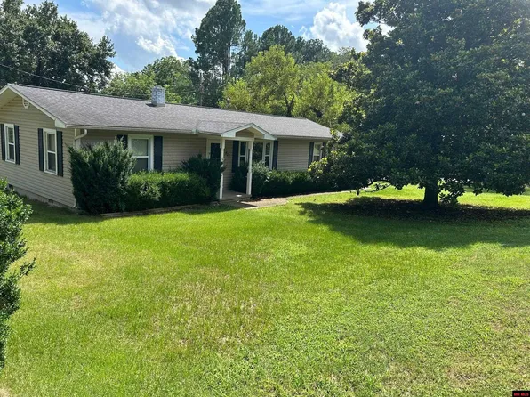 802 E 6th St, Mountain Home, AR 72653