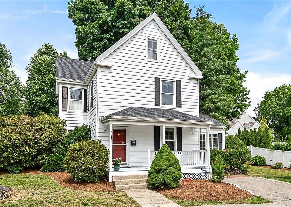 1st image of 296 Linden St