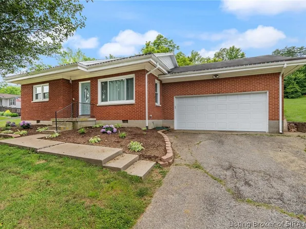 2515 Crestview Ave NE, Lanesville, IN 47136