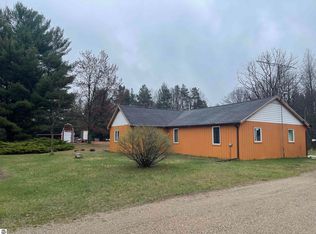 1097 Twenty Mile Rd, Barryton, MI 49305