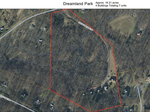 71-73 79 Dreamland Park Dr, Fleetwood, PA 19522