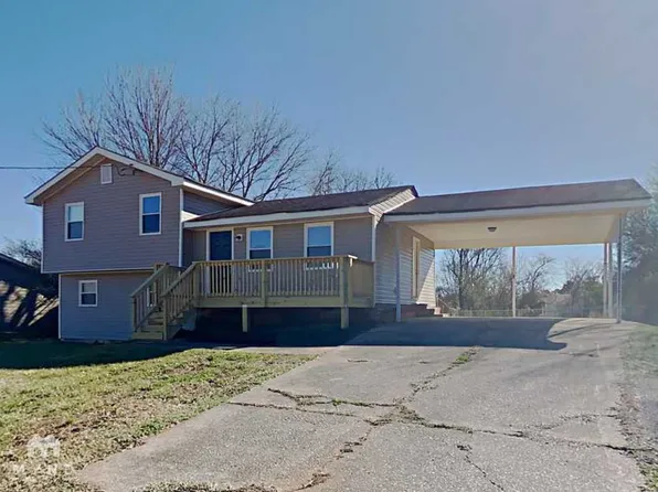 33 Brownsville Ct, Powder Springs, GA 30127