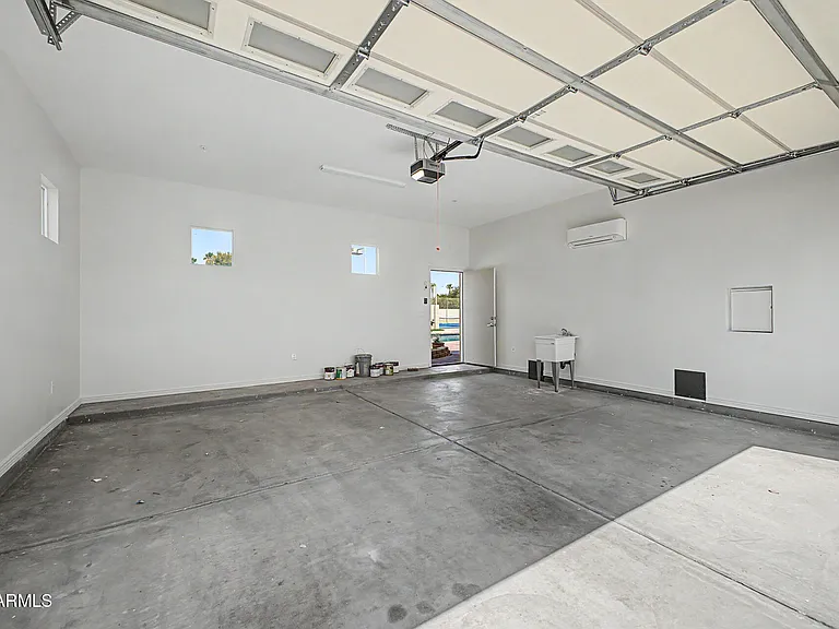 6133 E Mountain View Rd — Photo 40