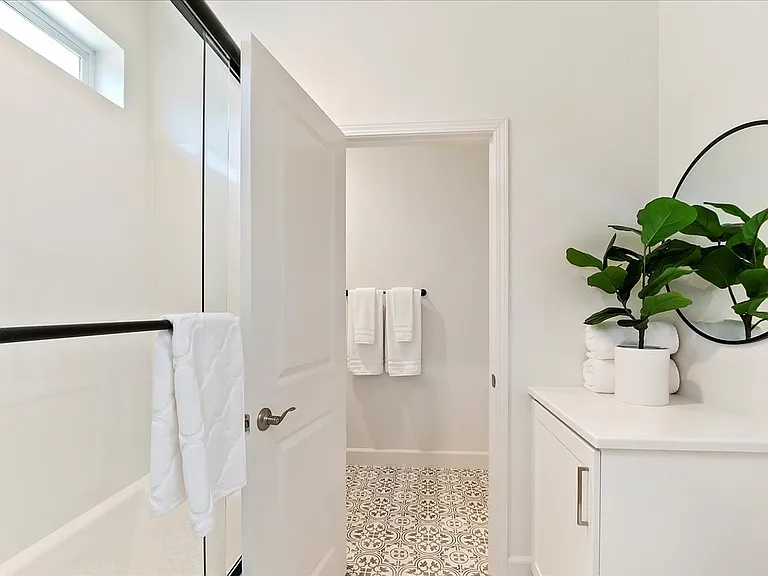 80435 Palatine Ct — Photo 18