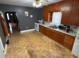 313 Elm St, Kensett, IA