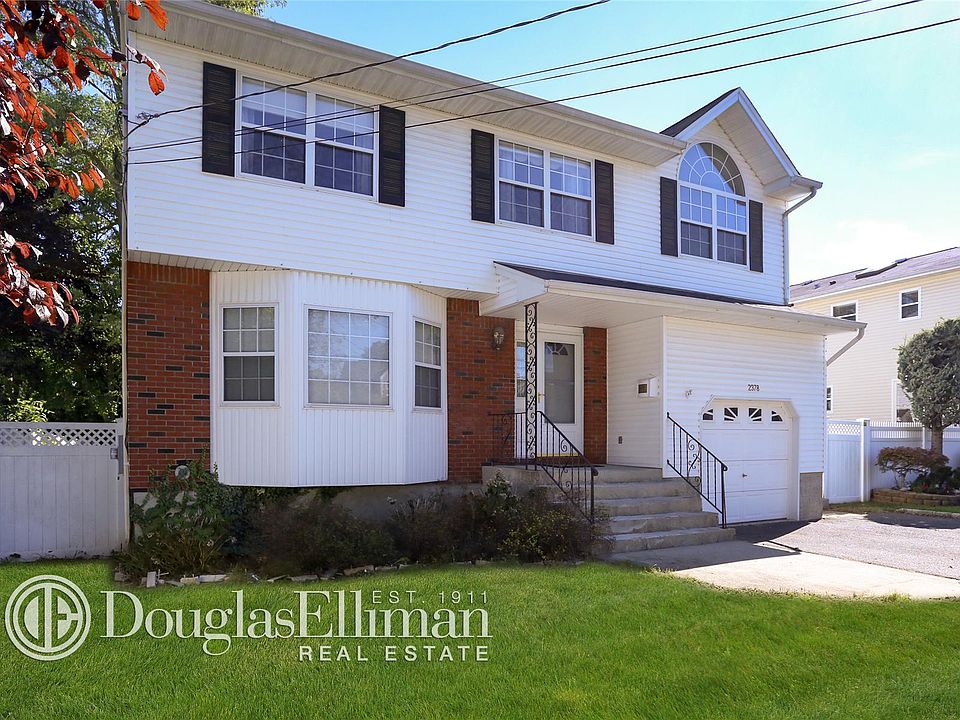 1st image of 2378 Schiller Ave