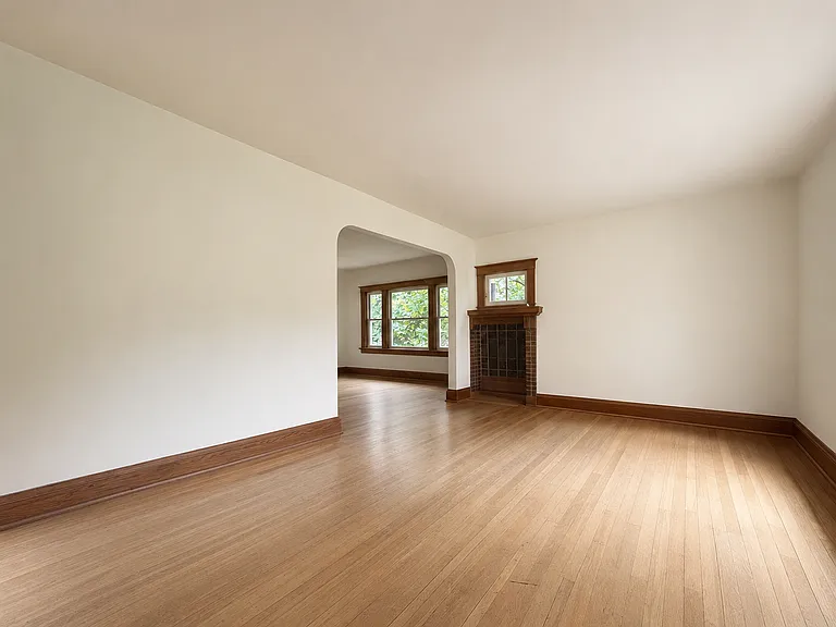 329 Bird Ave #2 — Photo 8