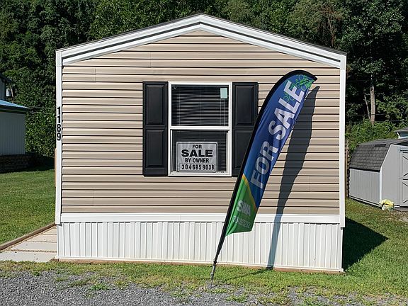 2nd image of 1189 Greenbag Rd