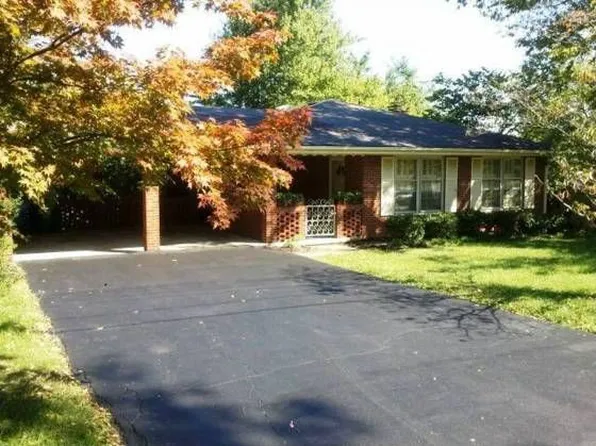 854 Shadeland Dr, Danville, KY 40422