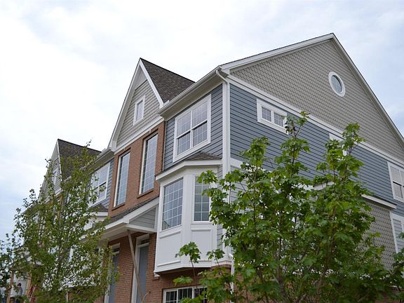 2nd image of 2518 W Liberty St #21