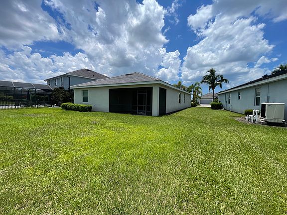 3rd image of 16224 Bonita Landing Cir