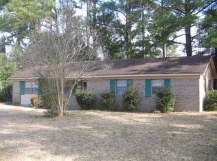 5831 Solera Rd, Wilmington, NC 28403