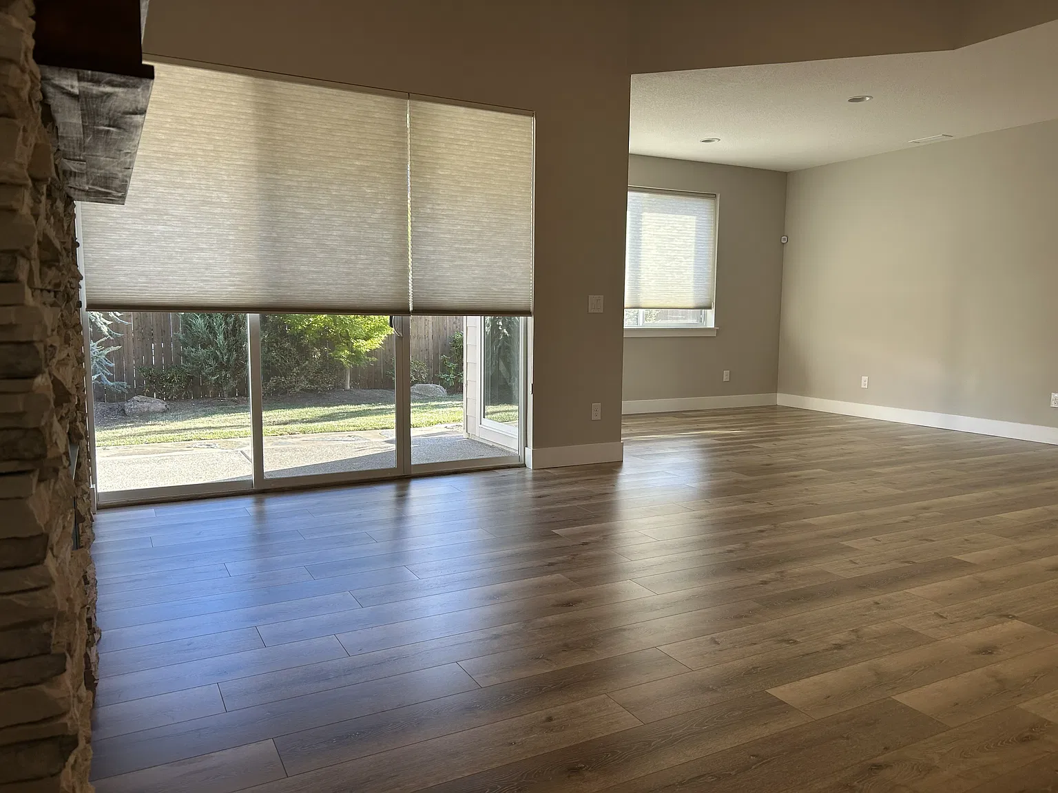 3 bed, 1826 sqft, $2,960 — Photo 4