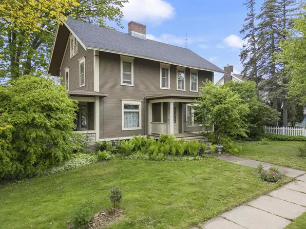 300 South VINE AVENUE, Marshfield, WI 54449
