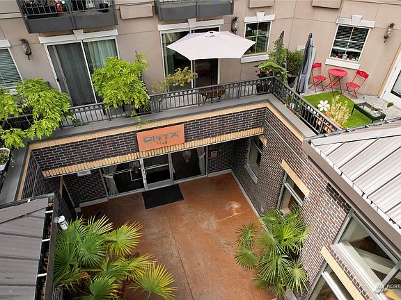 2nd image of 1125 E Olive Street #201