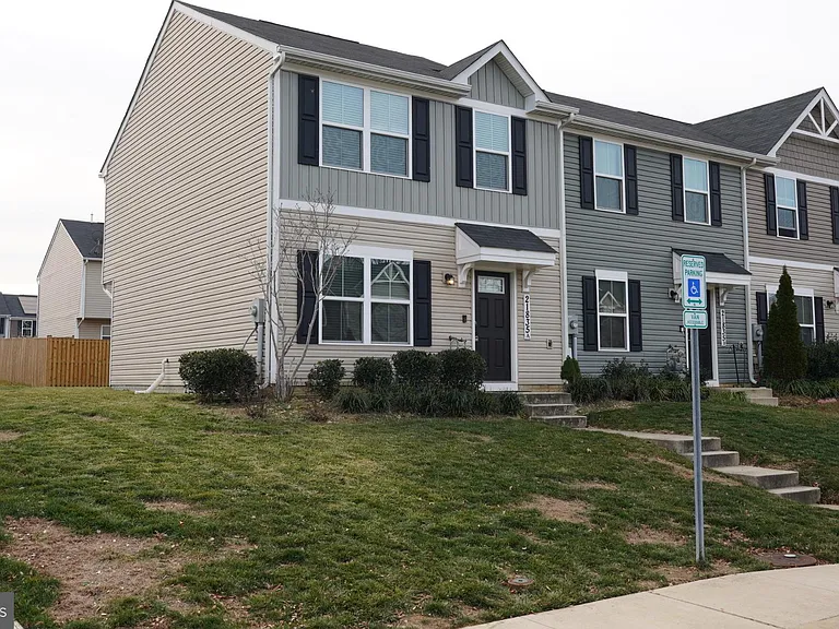 21835 Primrose Willow Ln #A — Photo 3