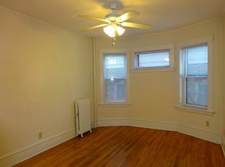 14 - 1915 First, Minneapolis, MN 55403