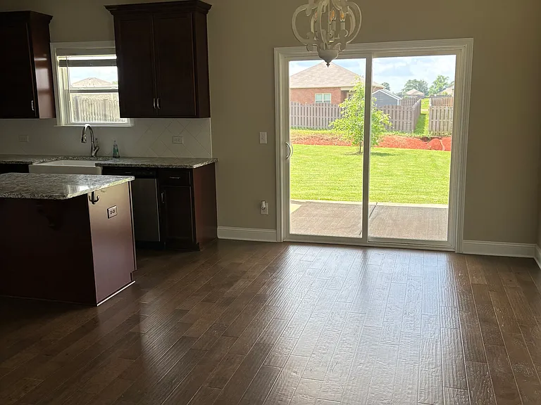24656 Beacon Cir — Photo 16