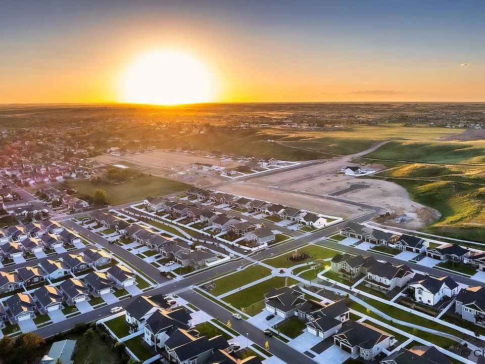 1st image of 3 Sullivan St