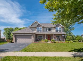 536 Brookhaven Cir, Sugar Grove, IL 60554