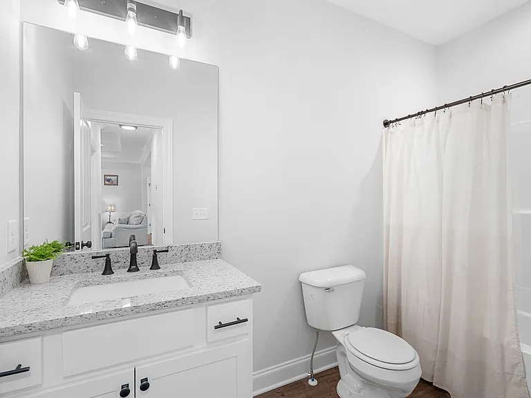 391 Elm Ave — Photo 28